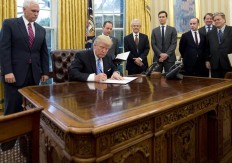 Trump withdrawal from Asia trade deal could boost China's clout