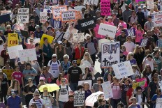 URBAN CHAT: Fear not the label, hear the dragon ladies roar