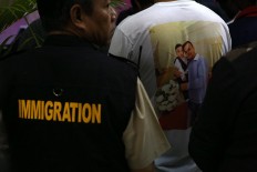 Immigration officers detain overstaying foreigners, fraudsters