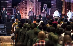 Ahok's campaign team hopes moderators won't take sides