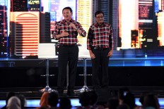 Officials reported to Bawaslu over alleged support for Agus-Sylviana