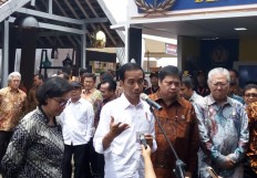 Jokowi urges bureaucratic rivalries to end