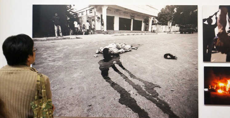 Viewfinder eps.1 - Kompas Unpublished