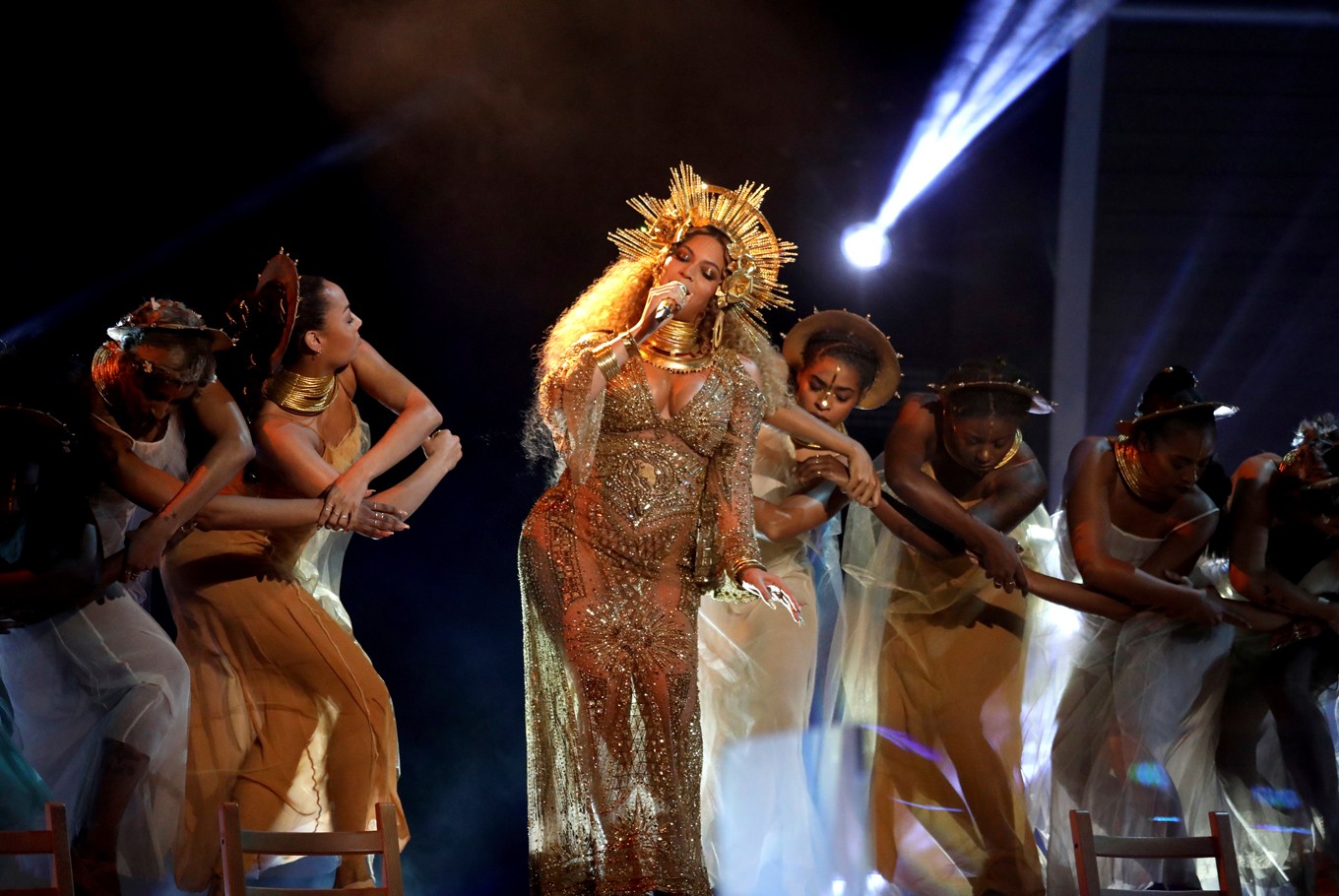 Beyonce wows at Grammys, Davie Bowie wins 4 awards - Entertainment - The  Jakarta Post