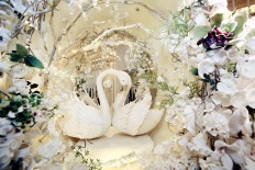 Wedding expo helps couples tying the knot