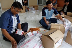 Ballots in Braille help blind people cast votes