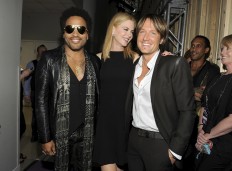 Nicole Kidman reveals past engagement to Lenny Kravitz 