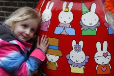 Dick Bruna, 'spiritual father' of rabbit Miffy, dies at 89 