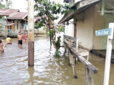 Agency issues early warning for floods in West Kalimantan