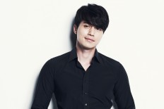 Lee Dong-wook becomes brand campaign model for Chanel