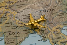 Globetrotting couple sketch their travels