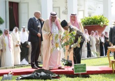 King Salman to meet with interfaith leaders