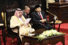 King Salman urges unity in dealing with terrorism, clash of civilizations
