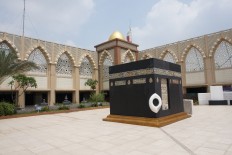 How a mosque in a shopping mall brings thousands closer to Allah