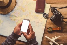 Dangers of vicarious travel 