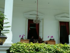 Five foreign envoys submit letters of credential to Jokowi