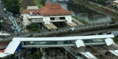 Tanah Abang station's bridge opens