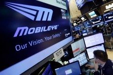 Making autonomous car play, Intel offers $15B for Mobileye 