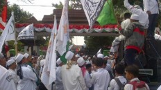 Santa Clara congregants unable to celebrate Xmas in their church this year