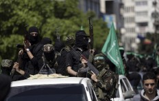 Hamas closes Gaza crossing with Israel after shadowy killing