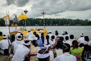 Melasti in Mimika Harbor