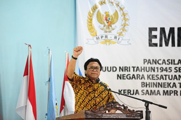 Oesman Sapta Odang