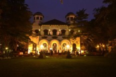 Tugu Kunstkring to promote adoption of homeless dogs through annual bazaar