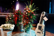 Music legend Chuck Berry remembered in rock 'n' roll style