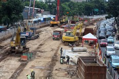 Jakarta's daily construction workers to pass certification program