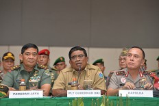 Why was inauguration of Hasyim Asy’ari Grand Mosque moved up a day?