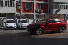 Volkswagen plans all-electric car for China next year