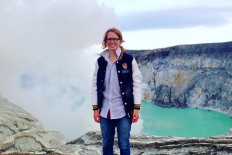 Australian student honors Kartini with a song