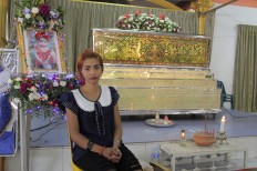 Thai woman has no anger toward Facebook after girl's killing