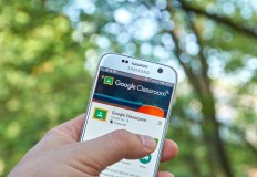 Now anyone can teach (and learn) in Google Classroom