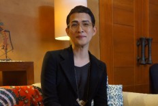 Designer Oscar Lawalata seeks to support batik artisans