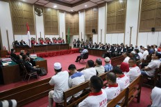 Ahok's sentence politically driven: Lawyer