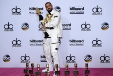 Men dominate American Music Awards nominations