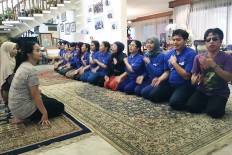Camaraderie through Saman Dance