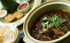 Ramadhan recipe: Hotel Santika Premiere Slipi Jakarta’s 'rawon buntut'