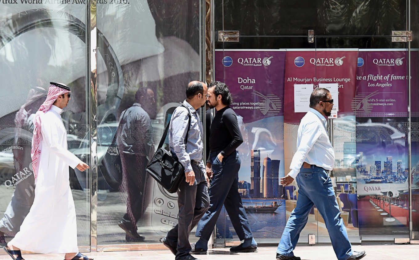 Govt urged to establish crisis center to respond to impacts of Qatar crisis