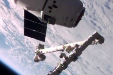 SpaceX's first recycled Dragon arrives at space station