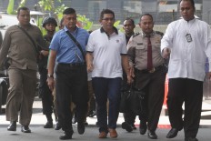 Senior councillors arrested in East Java KPK sting operation