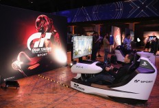 Sony fires at Xbox with arsenal of big PS4 games