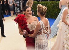 Celebrities inspire reselling clothing for charity