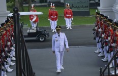 Don&rsquo;t be afraid of terrorists, Djarot tells Jakartans 