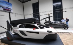 Dutch firm aims to deliver first flying car in 2018