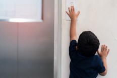 The Kids S.A.F.E program consists of workshops where children learn how to act in public including using public facilities correctly and what should they do if they are separated from their parents.