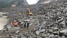 Five dead, 120 people missing in China landslide