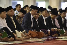 Jokowi enjoys 'mudik' to Surakarta for Idul Fitri