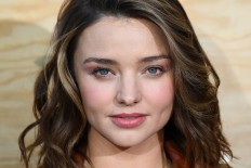 Model Miranda Kerr turns in $8.1m in jewelry tied to Malaysia scandal